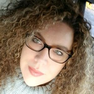 Meet your Posher, Temple